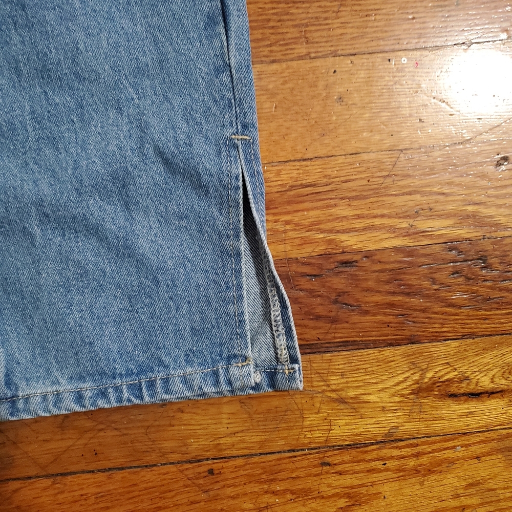 Maternity Mid Wash Split Hem Jean Size 10- NWT - Picture 3 of 6